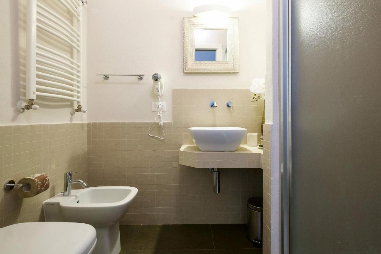 Gran Cancelliere Apartment With Parking Palermo Exterior photo